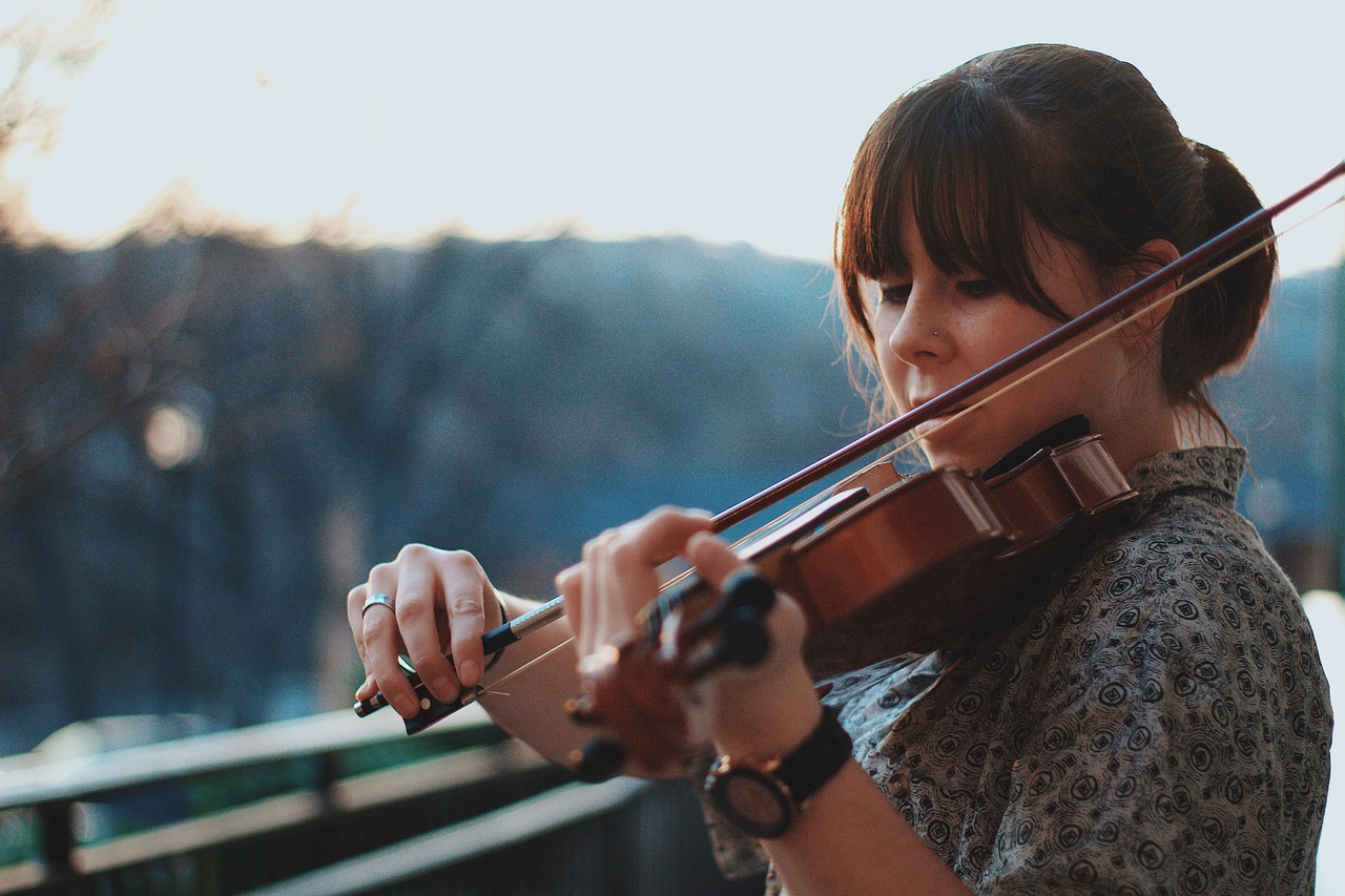 people, woman, music-2591943.jpg